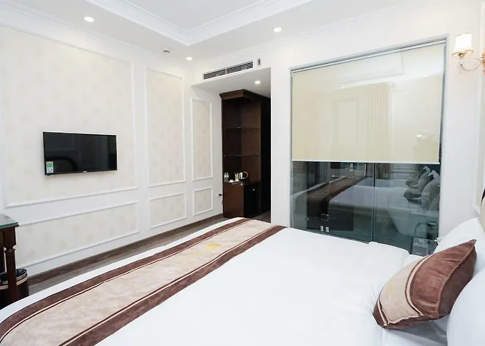 Vincent Hotel