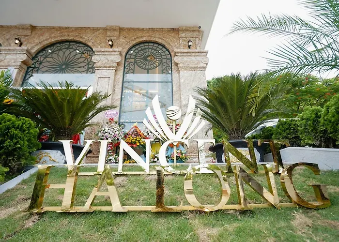 Vincent 3* Hạ Long