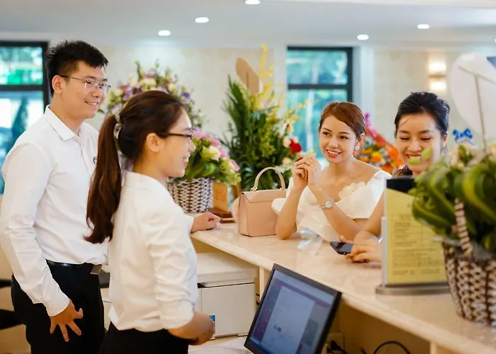 Hotel Vincent Hạ Long